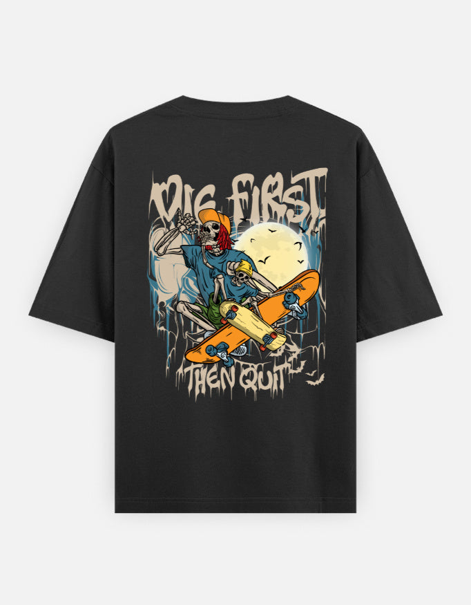 Premium black oversized T-shirt for men by Trend Fever, featuring a relaxed streetwear fit and minimalist design.