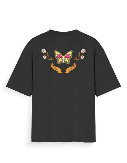 Butterfly Bloom Graphic Oversized T-Shirt - Premium Cotton Streetwear