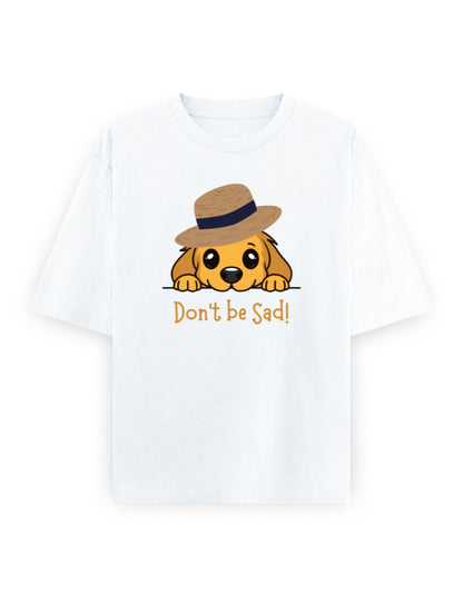 White oversized t-shirt with cute dog in hat and 'Don't be Sad!' streetwear graphic print