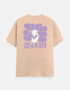 Retro floral graphic t-shirt in lavender made from premium cotton.